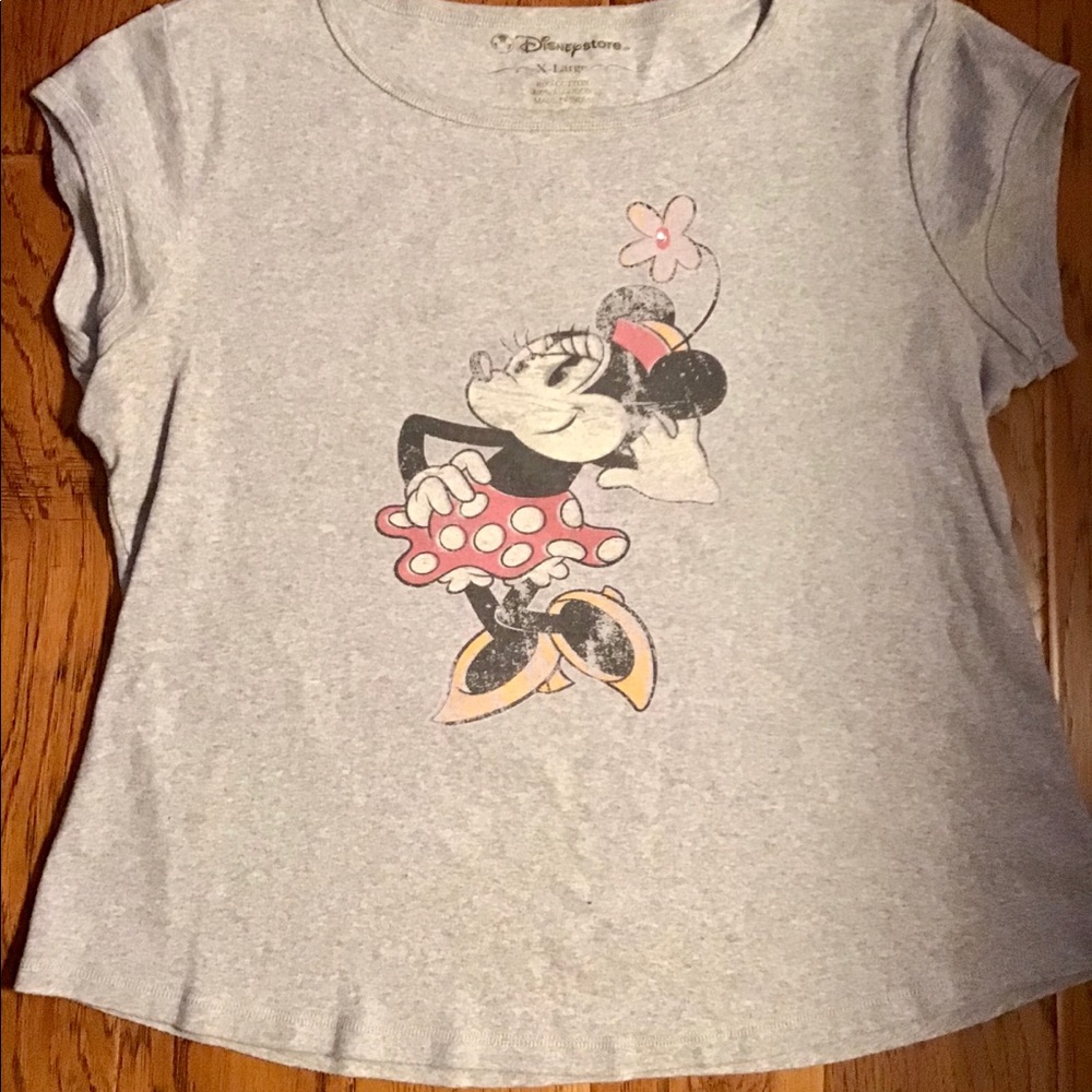 Minnie Mouse - Picture 2 of 3